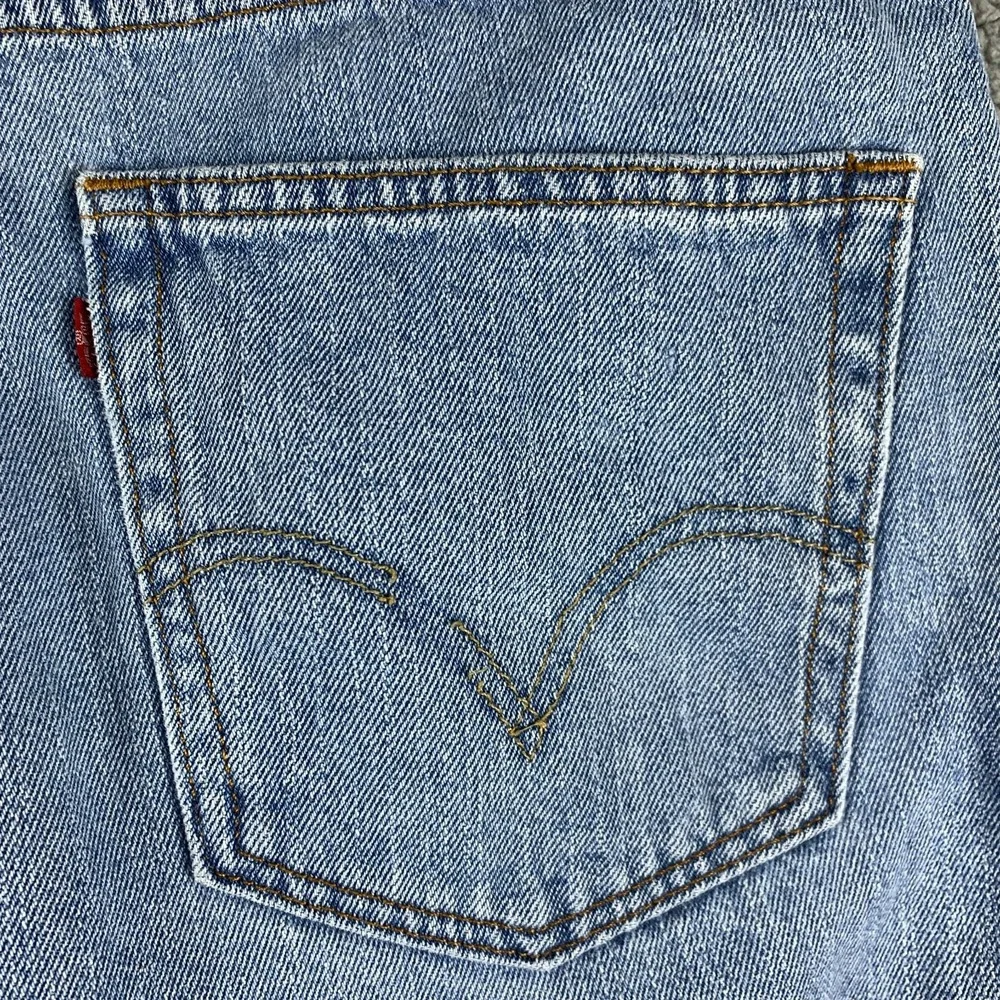Vintage Levis Jeans Mens 38x30 (Fits 36x29) Blue‎ 550 Relaxed Fit Loose Tapered